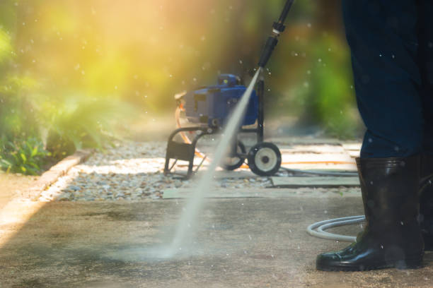 Best Factory Floor Cleaning  in Pleasanton, TX
